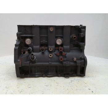 Recambio de bloque para kia carens iii monospace (un) 2.0 crdi 140 referencia OEM IAM D4EA  