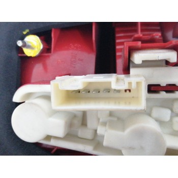 Recambio de piloto trasero derecho para bmw serie 3 berlina (e90) 2.0 turbodiesel cat referencia OEM IAM 6937458  