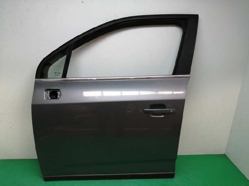 Recambio de puerta delantera izquierda para chevrolet orlando 1.8 cat referencia OEM IAM 95242604  