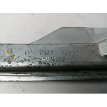Recambio de elevalunas delantero izquierdo para ford focus berlina (cak) ghia referencia OEM IAM FUNDA XS4123201 CARIBE FUNDA
