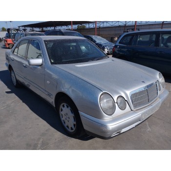 mercedes-benz clase e (w210) berlina diesel del año 1998