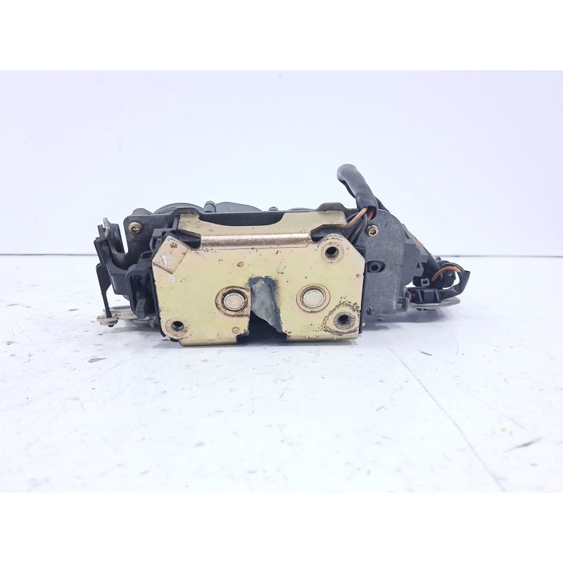 Recambio de cerradura puerta lateral izquierda para chrysler voyager iv (rg, rs) 2.8 crd referencia OEM IAM 25000282  