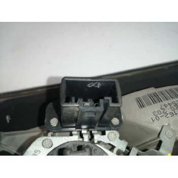 Recambio de piloto trasero izquierdo interior para bmw x3 (e83) 2.0 d referencia OEM IAM 63213420203  