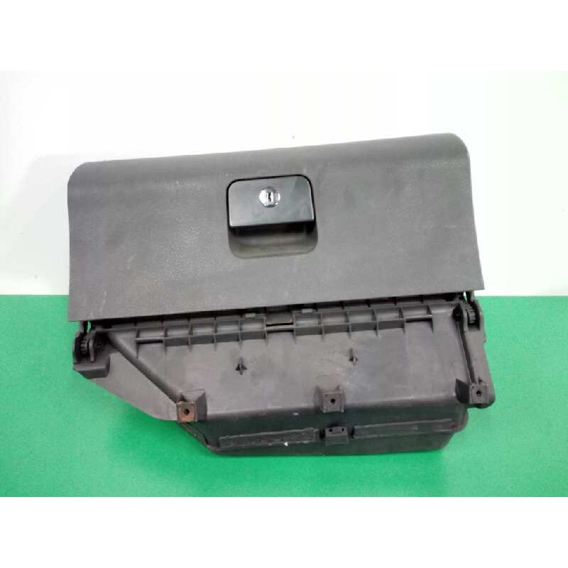 Recambio de guantera para volkswagen polo iv (9n_, 9a_) 1.4 tdi referencia OEM IAM 6Q1857101F  