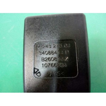 Recambio de enganche cinturon derecho para bmw serie 5 lim. (f10) 2.0 16v turbodiesel referencia OEM IAM 72117243275 TRASERO CEN