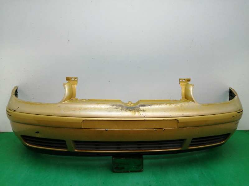 Recambio de paragolpes delantero para volkswagen golf iv berlina (1j1) 1.6 referencia OEM IAM 1J0805903  