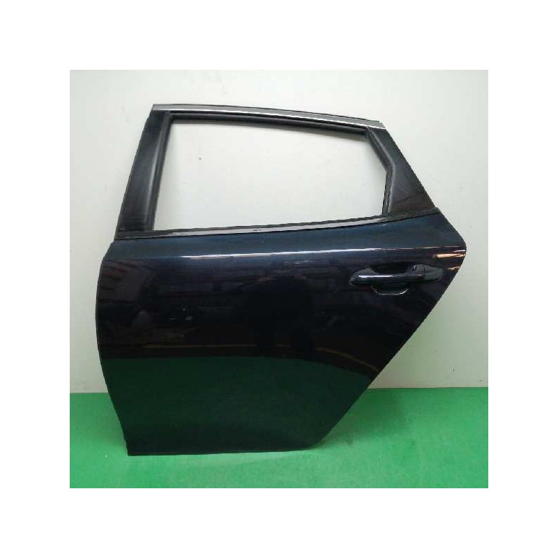 Recambio de puerta trasera izquierda para kia optima 1.7 crdi cat referencia OEM IAM 77003D4000  