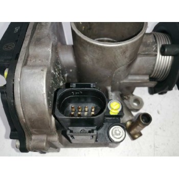 Recambio de caja mariposa para volkswagen polo berlina (6n1) 1.4 referencia OEM IAM 408237130002  