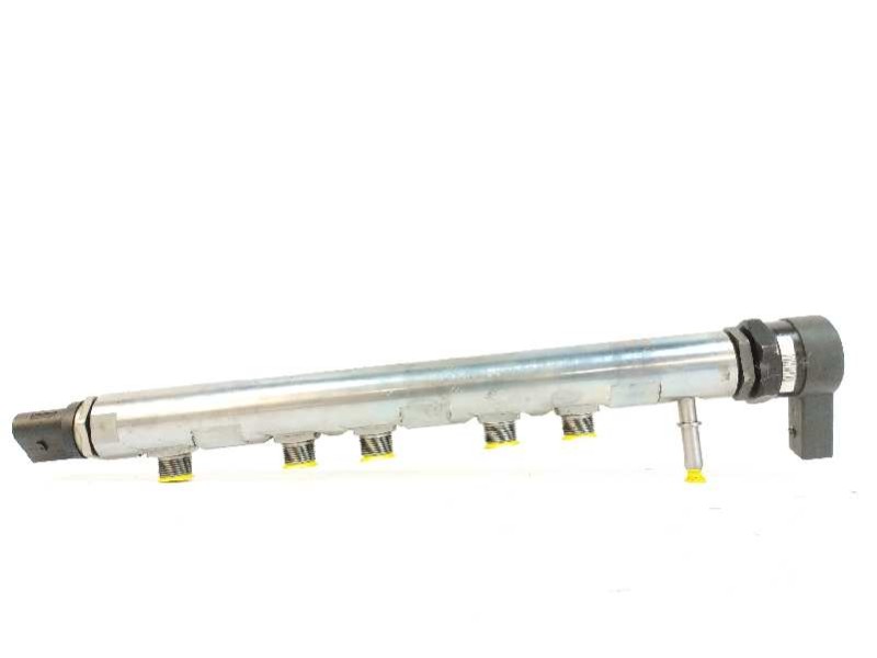 Recambio de rampa inyectora para bmw serie 1 berlina (e81/e87) 116d referencia OEM IAM 7809127 0445214182 Recambio de rampa inyectora para bmw serie 1 berlina (e81/e87) 116d referencia OEM IAM 7809127 0445214182