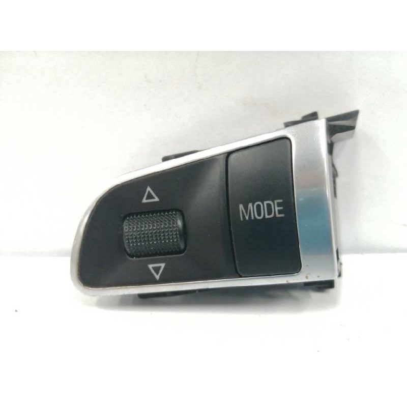 Recambio de mando volante para audi q5 (8r) 2.0 16v tdi referencia OEM IAM 4E0951527AD LADO IZQUIERDO 