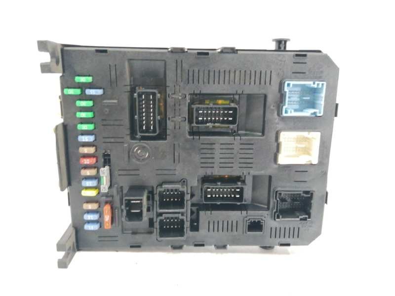 Recambio de caja reles / fusibles para citroën c4 berlina 1.6 16v cat (nfu / tu5jp4) referencia OEM IAM 9660105980  