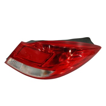 Recambio de piloto trasero derecho para opel insignia berlina 2.0 cdti cat referencia OEM IAM 13279622  