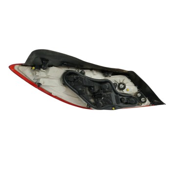 Recambio de piloto trasero derecho para opel insignia berlina 2.0 cdti cat referencia OEM IAM 13279622  