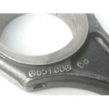 Recambio de biela para mercedes-benz clase c (w204) berlina 2.1 cdi cat referencia OEM IAM A6510300020 65100 