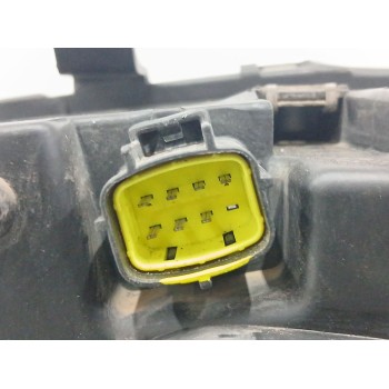 Recambio de faro derecho para chrysler voyager iv (rg, rs) 2.8 crd referencia OEM IAM 04857830AC 6240200000 