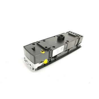 Recambio de mando elevalunas delantero izquierdo para mercedes-benz clase c (w204) berlina 2.2 cdi cat referencia OEM IAM A20487