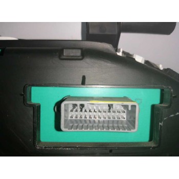 Recambio de cuadro instrumentos para renault clio iii emotion referencia OEM IAM 8200628775H  