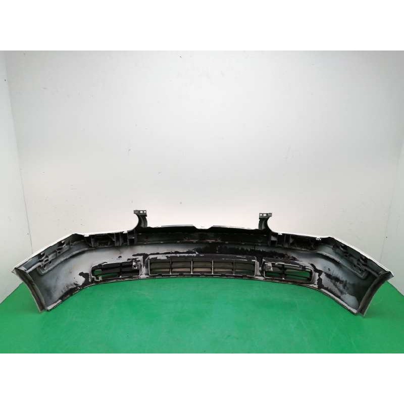 PARAGOLPES DELANTERO