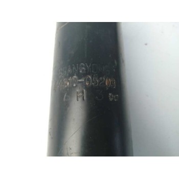Recambio de amortiguador delantero izquierdo para ssangyong musso 2.9 turbodiesel cat referencia OEM IAM 4431005203  