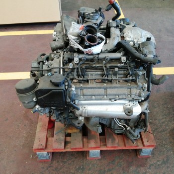 Recambio de despiece motor para mercedes-benz clase e (w211) berlina 3.0 cdi cat referencia OEM IAM 642920  