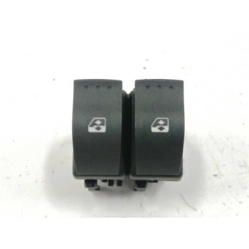 Recambio de mando elevalunas delantero izquierdo para renault laguna ii grandtour (kg0) dynamique referencia OEM IAM 8200315034 