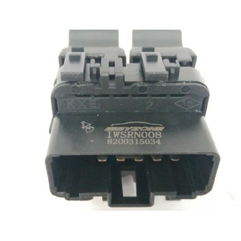 Recambio de mando elevalunas delantero izquierdo para renault laguna ii grandtour (kg0) dynamique referencia OEM IAM 8200315034 