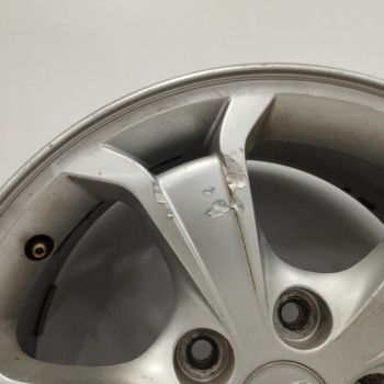 Recambio de llanta para hyundai tucson (jm) 2.0 crdi referencia OEM IAM 529102E700 6,5JX16ET46 5H 5X115