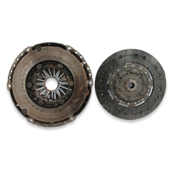 Recambio de kit embrague para opel vectra c berlina 1.9 cdti referencia OEM IAM 324039410  