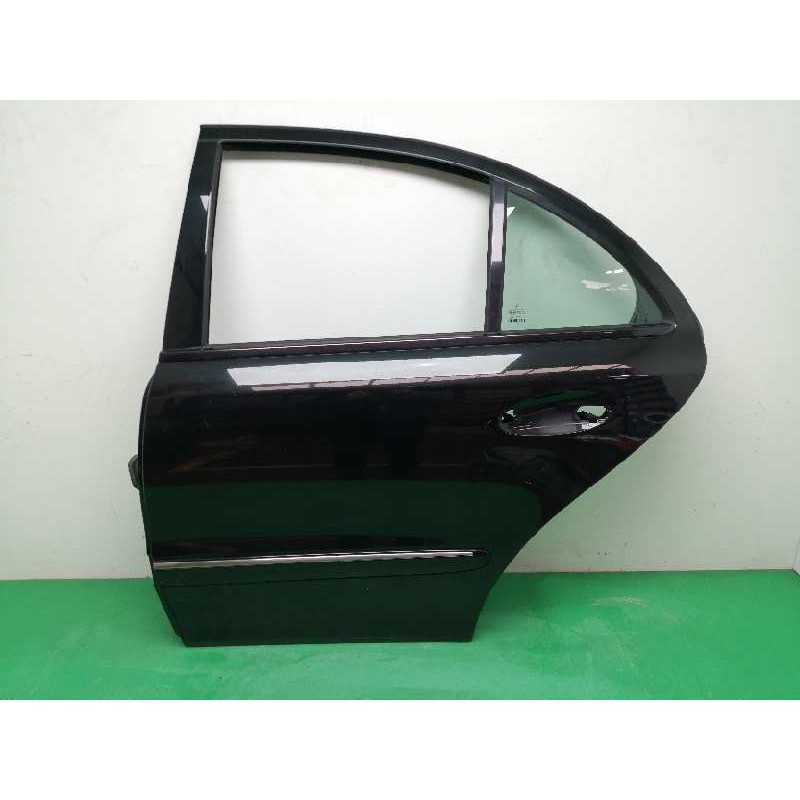 Recambio de puerta trasera izquierda para mercedes-benz clase e (w211) berlina 3.0 cdi cat referencia OEM IAM A2117300105  