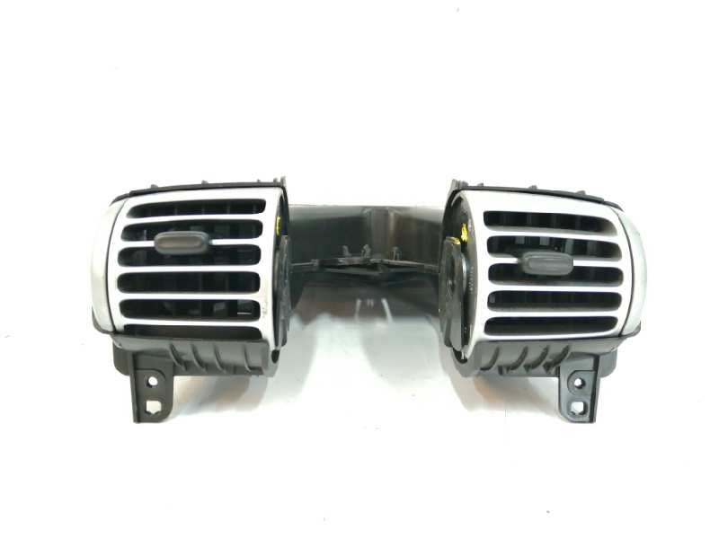 Recambio de rejilla aireadora para smart coupe 1.0 cat referencia OEM IAM A4518300254 CENTRAL 