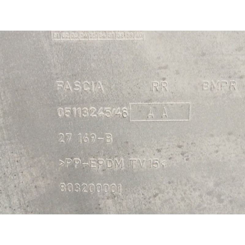 PARAGOLPES TRASERO 0511324546AA 5018631AA