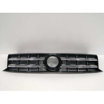 Recambio de rejilla delantera para volkswagen amarok comfortline doublecab 4motion referencia OEM IAM 2H6853651B  