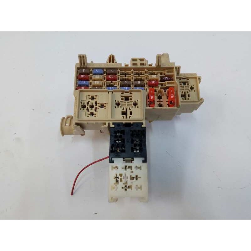 Recambio de caja reles / fusibles para renault master kasten 2.3 dci diesel cat referencia OEM IAM 8200574970C  