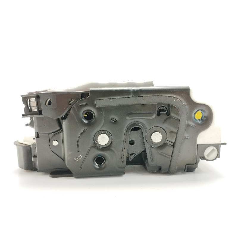 Recambio de cerradura puerta trasera izquierda para skoda octavia lim. (5e3) 2.0 tsi referencia OEM IAM 5E0839015A  