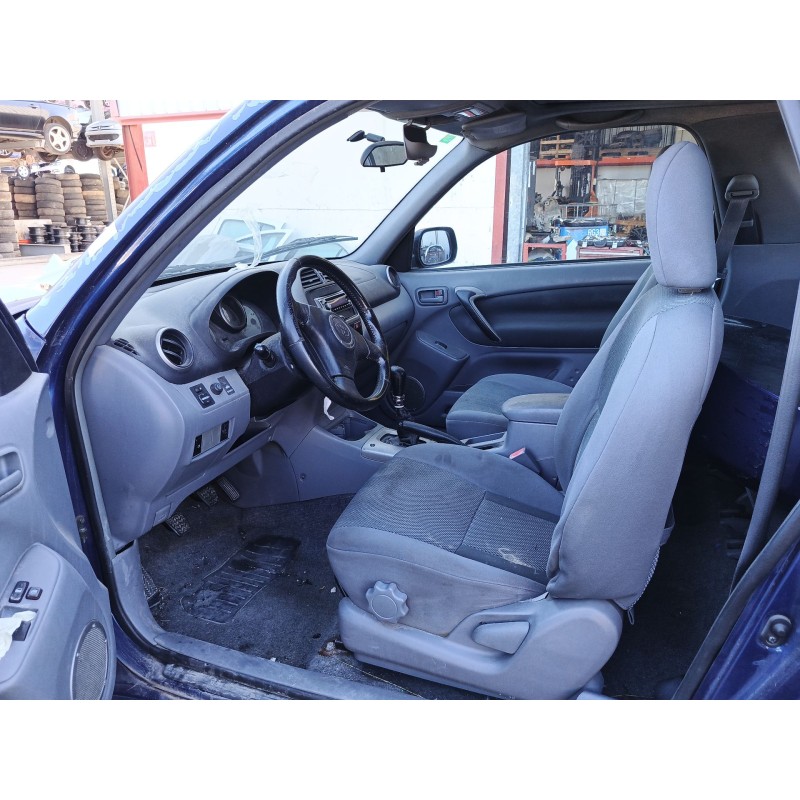 TOYOTA RAV 4 II (_A2_) 2001