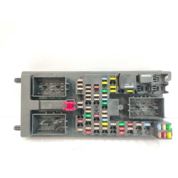 CAJA RELES / FUSIBLES BJ3214F041AC 3521AT510A 