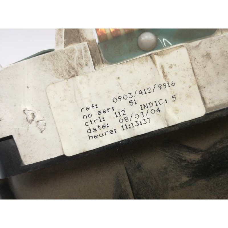 CUADRO INSTRUMENTOS UNA PESTAÑA ROTA