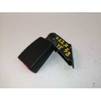 Recambio de enganche cinturon izquierdo para bmw x3 (e83) 2.0 d referencia OEM IAM 3412795 TRASERO 33043223