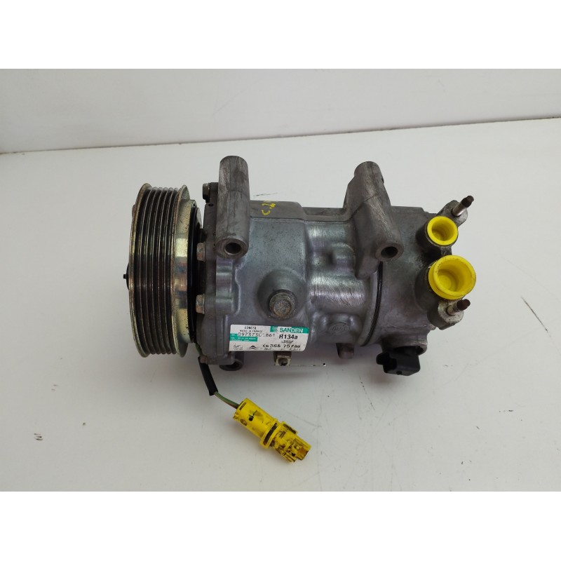 Recambio de compresor aire acondicionado para peugeot 207 1.4 hdi referencia OEM IAM 9659875780  