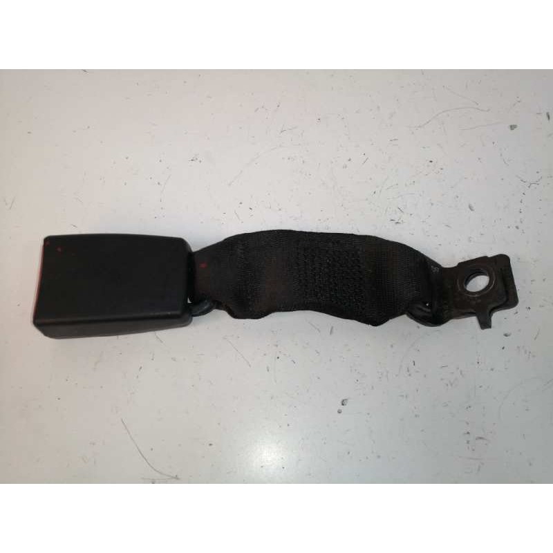 Recambio de enganche cinturon central para bmw x3 (e83) 2.0 d referencia OEM IAM 3403562 TRASERO 33035869