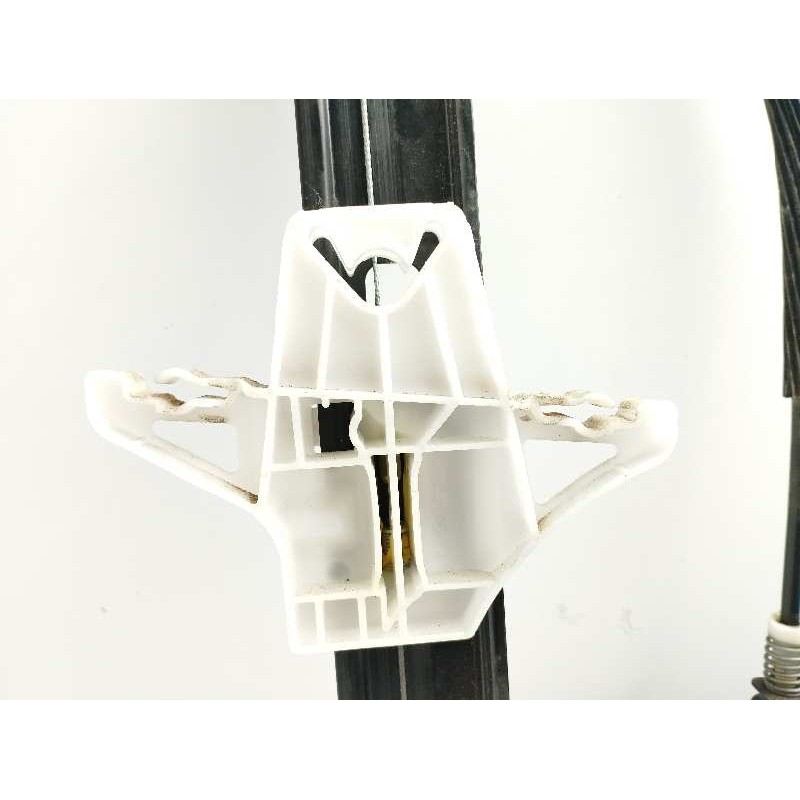 ELEVALUNAS TRASERO DERECHO 5Q0959812A