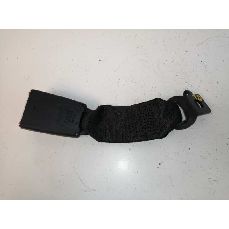 ENGANCHE CINTURON CENTRAL TRASERO 33035869