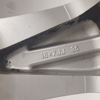 Recambio de llanta para lexus rx 300(mcu35) 3.0 v6 cat referencia OEM IAM 4261148381 18X7JJ DOT35 5H 5X115
