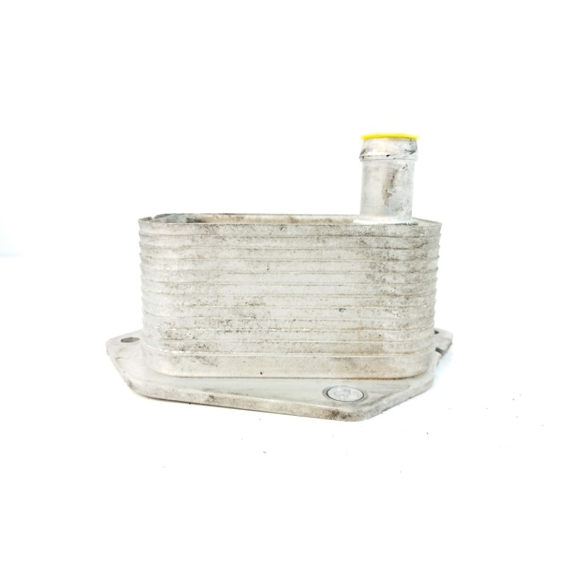 Recambio de enfriador aceite motor para hyundai i40 1.7 crdi cat referencia OEM IAM 264102A300  