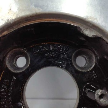 Recambio de llanta para volkswagen golf ii (191/193) 1.8 referencia OEM IAM CENTRA TURBO 6JX14H2 ET27 4X100