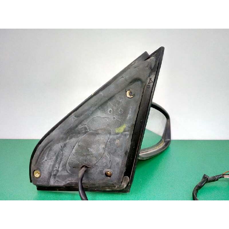 RETROVISOR DERECHO ELECTRICO