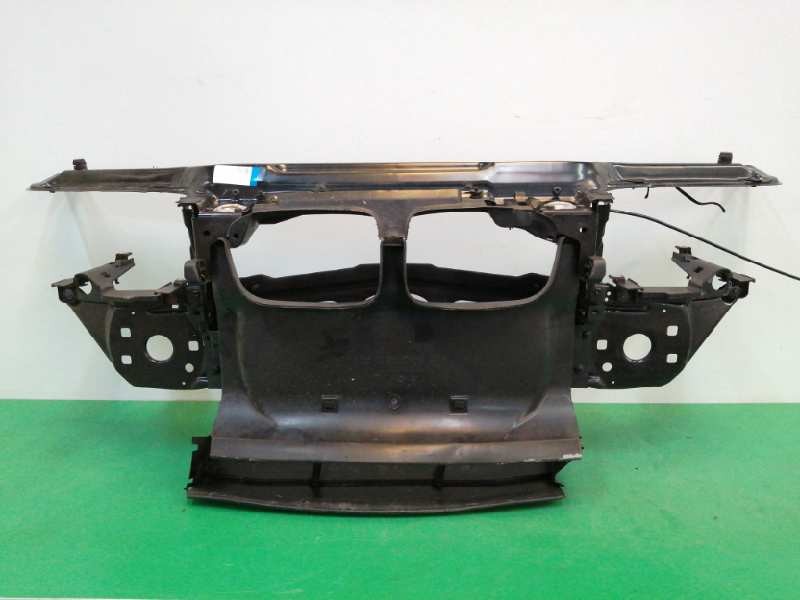 Recambio de panel frontal para bmw serie 3 berlina (e46) 2.0 16v referencia OEM IAM 51718211467  