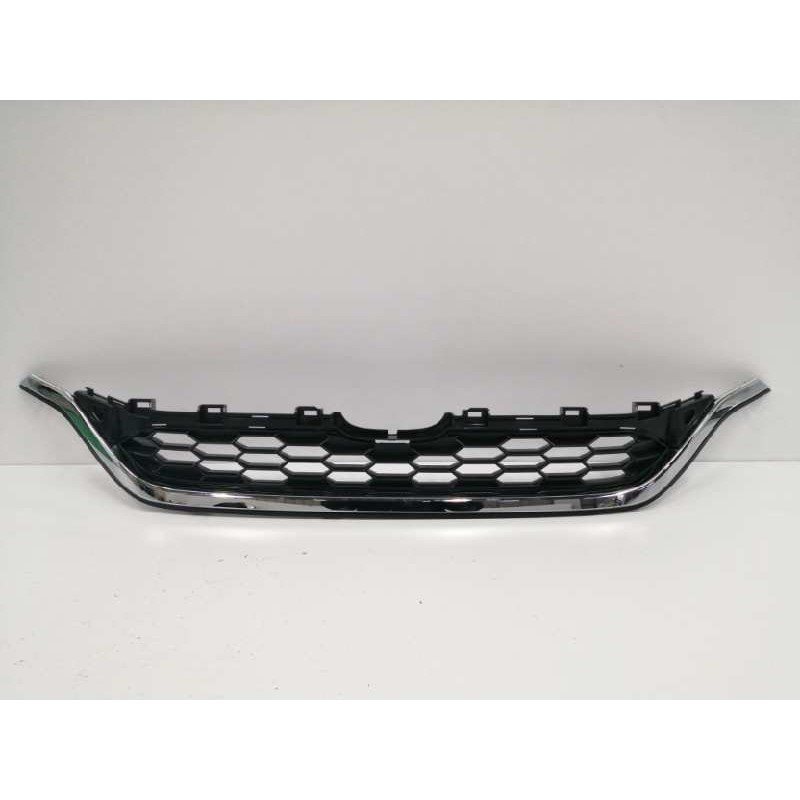 Recambio de rejilla delantera para honda cr-v referencia OEM IAM 71127T1VE010M1  