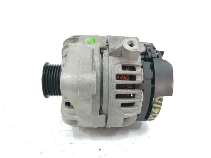 Recambio de alternador para opel astra f berlina 1.8 16v referencia OEM IAM 0124415008  