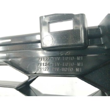 Recambio de rejilla delantera para honda cr-v referencia OEM IAM 71127T1VE010M1  